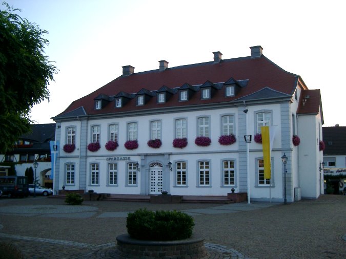 Lutz Henning Dirmstein